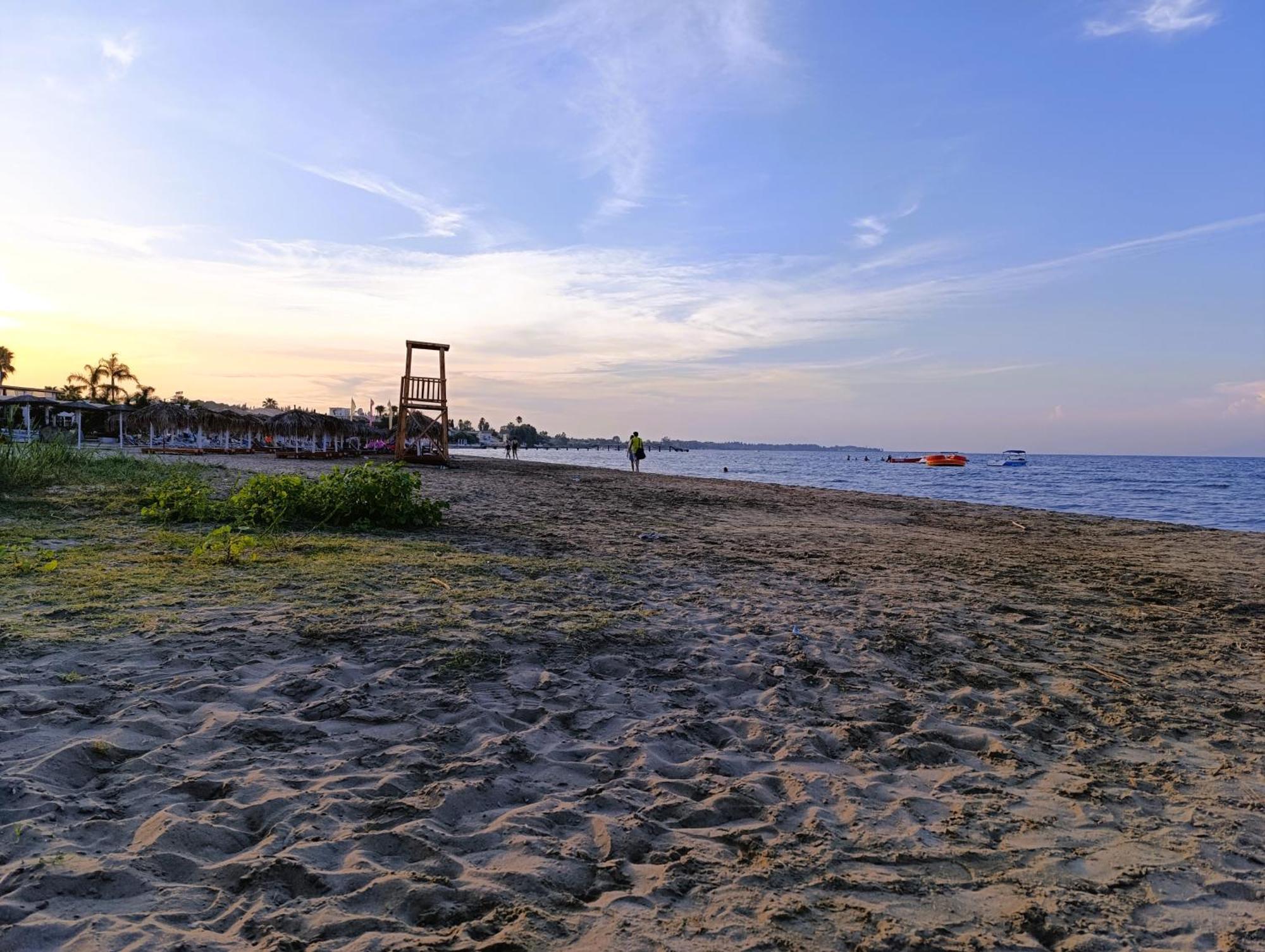 Cavos Sunrise Beach Apartments カボス エクステリア 写真