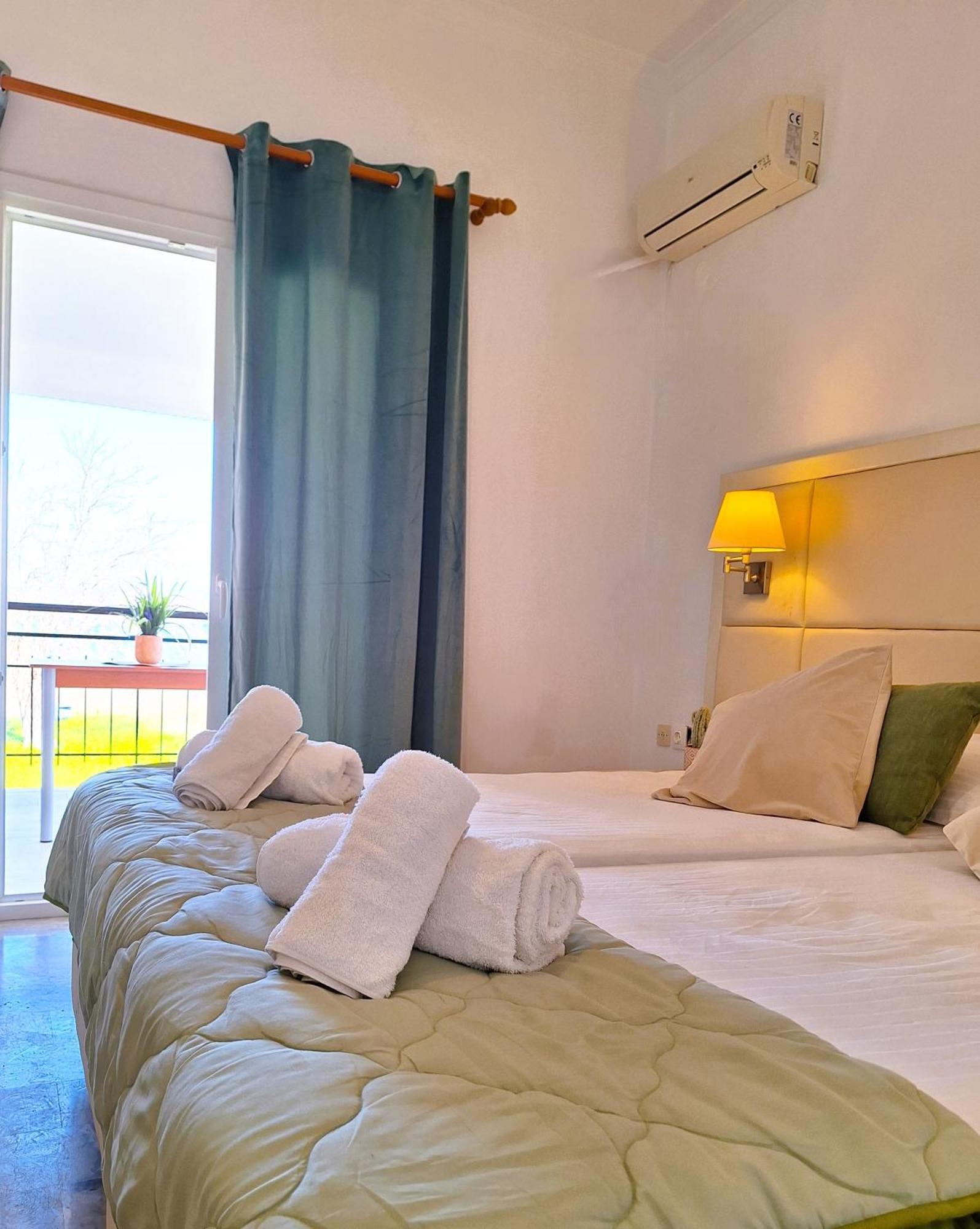 Cavos Sunrise Beach Apartments カボス エクステリア 写真