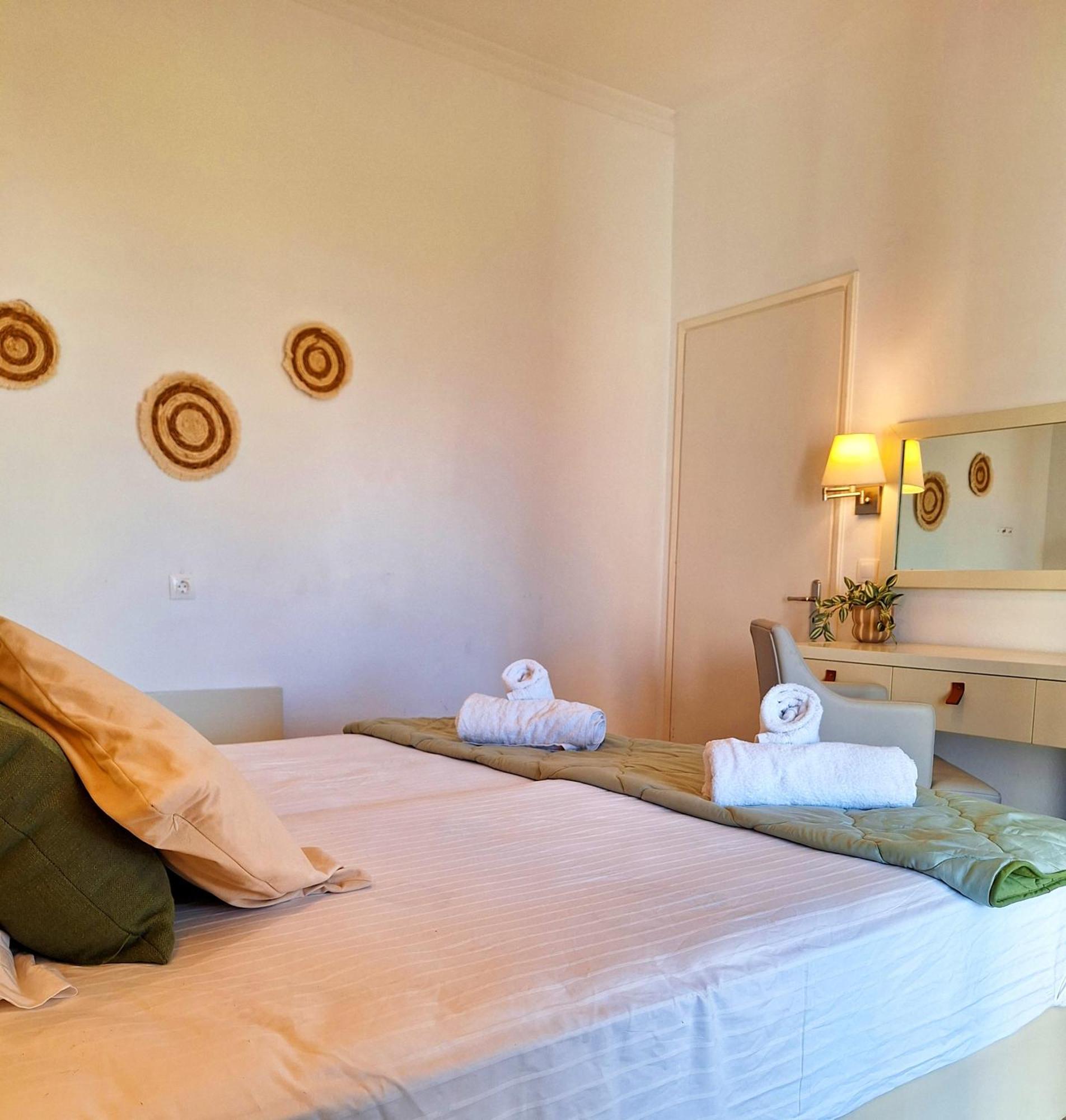 Cavos Sunrise Beach Apartments カボス エクステリア 写真